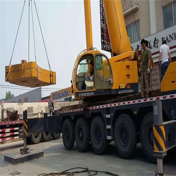 泾县当地吊车出租|机器吊装|75吨|工厂搬迁服务